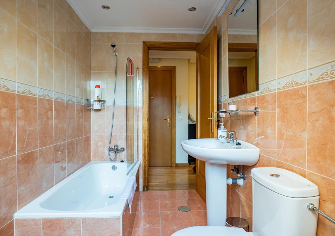 Apartamento Irene Centrico Con Wifi Y Parking Coche Tamano Medio กังกัส เด โอนิส ภายนอก รูปภาพ